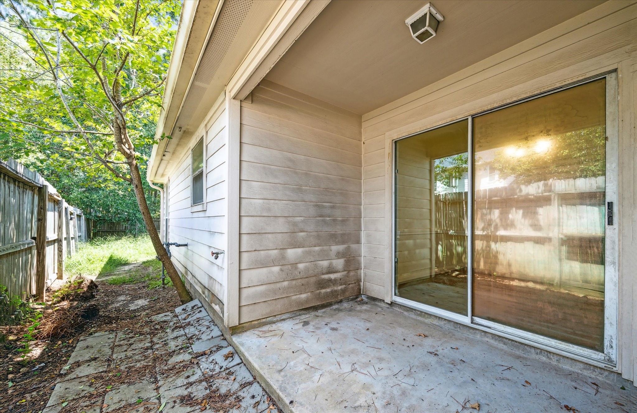 1806 Arbor Glen Property Photo 17