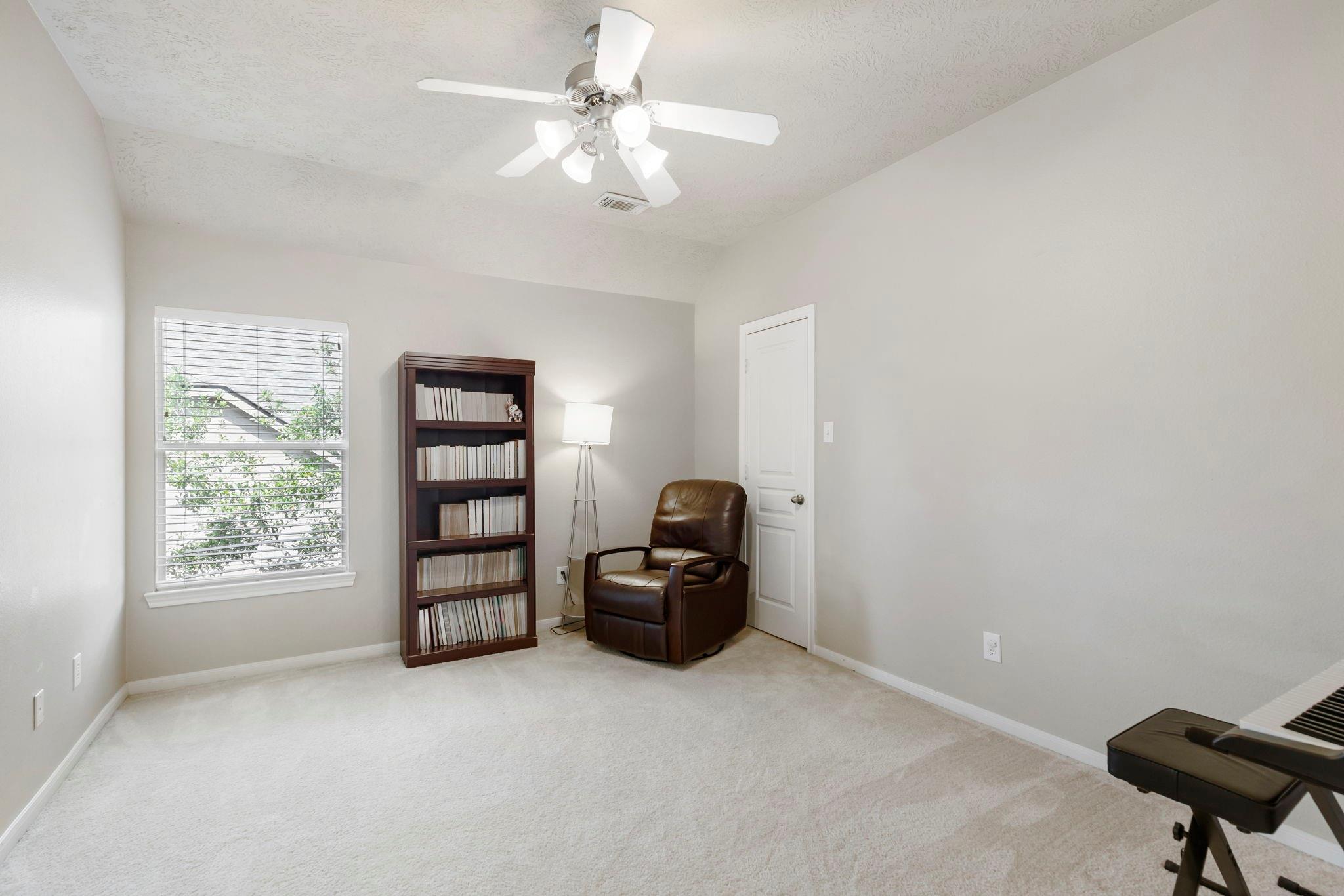 14 N Bardsbrook Circle, The Woodlands Tx 77382 Property Photo 39
