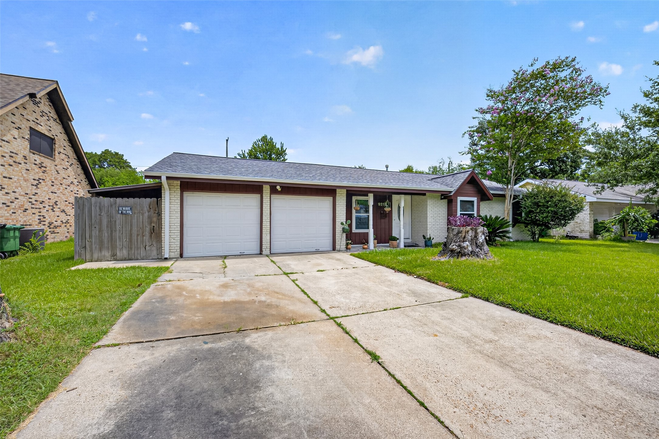 9218 Mcdade Street Property Photo 2