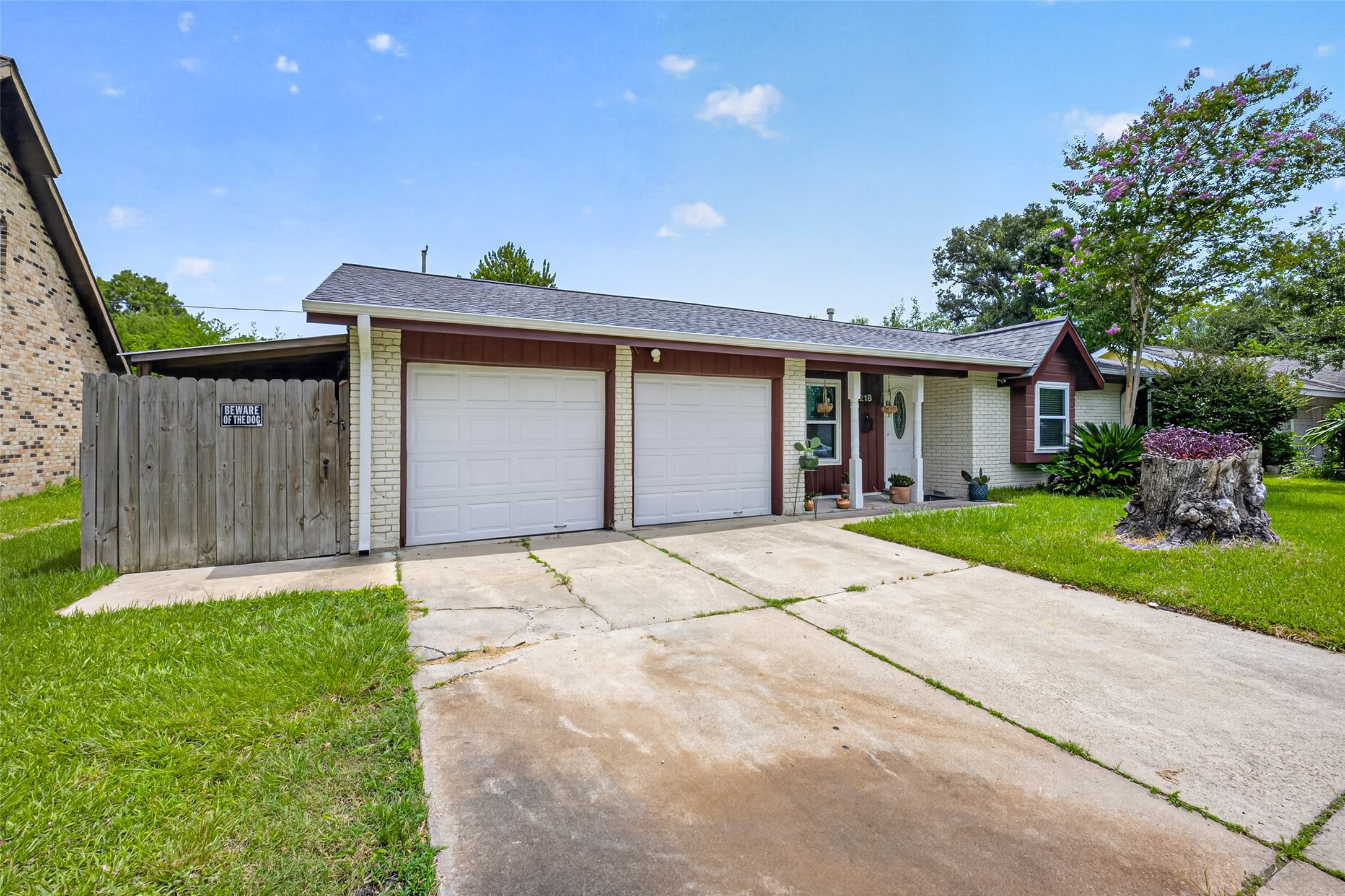 9218 Mcdade Street Property Photo 3