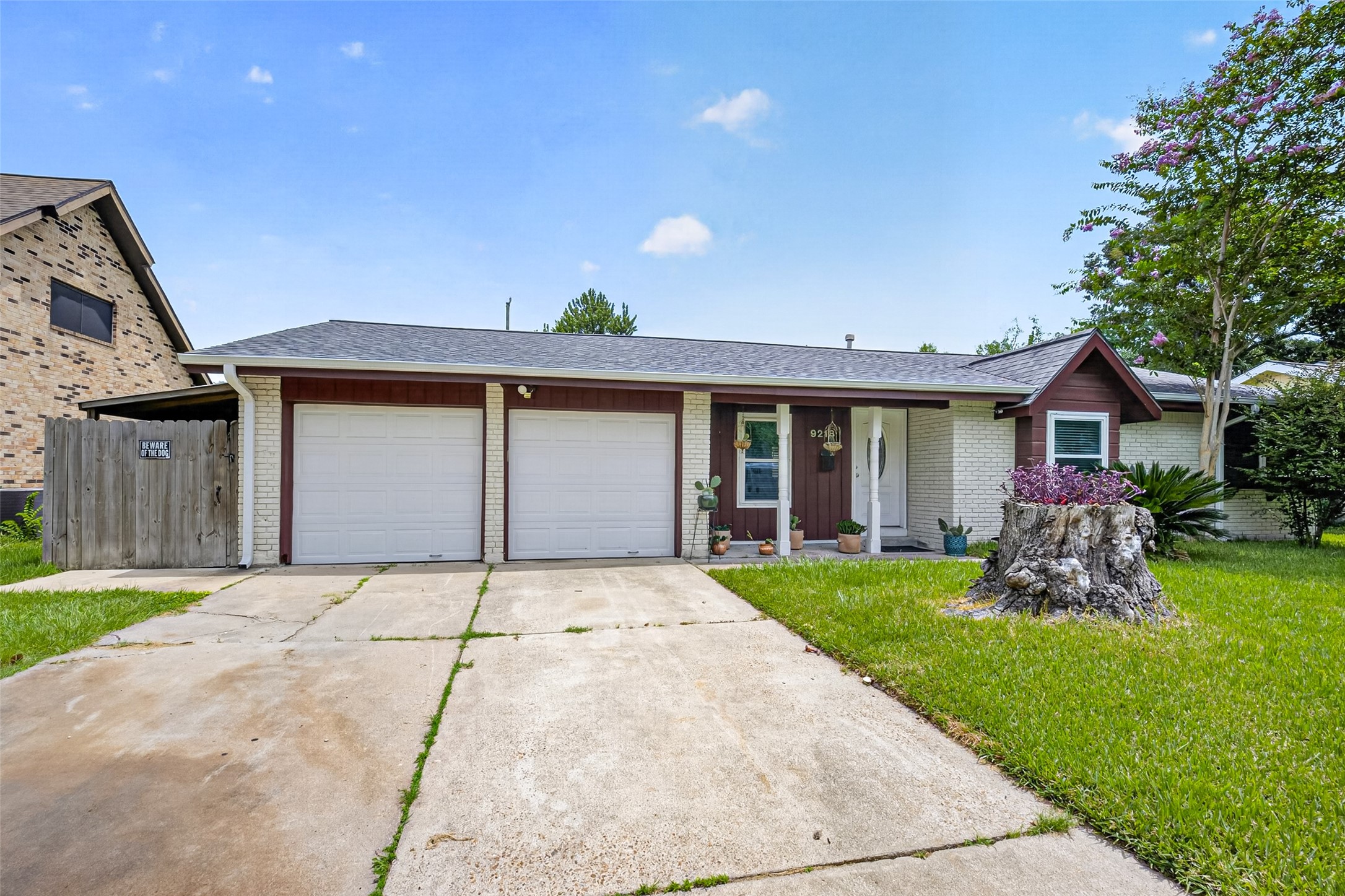 9218 Mcdade Street Property Photo 4