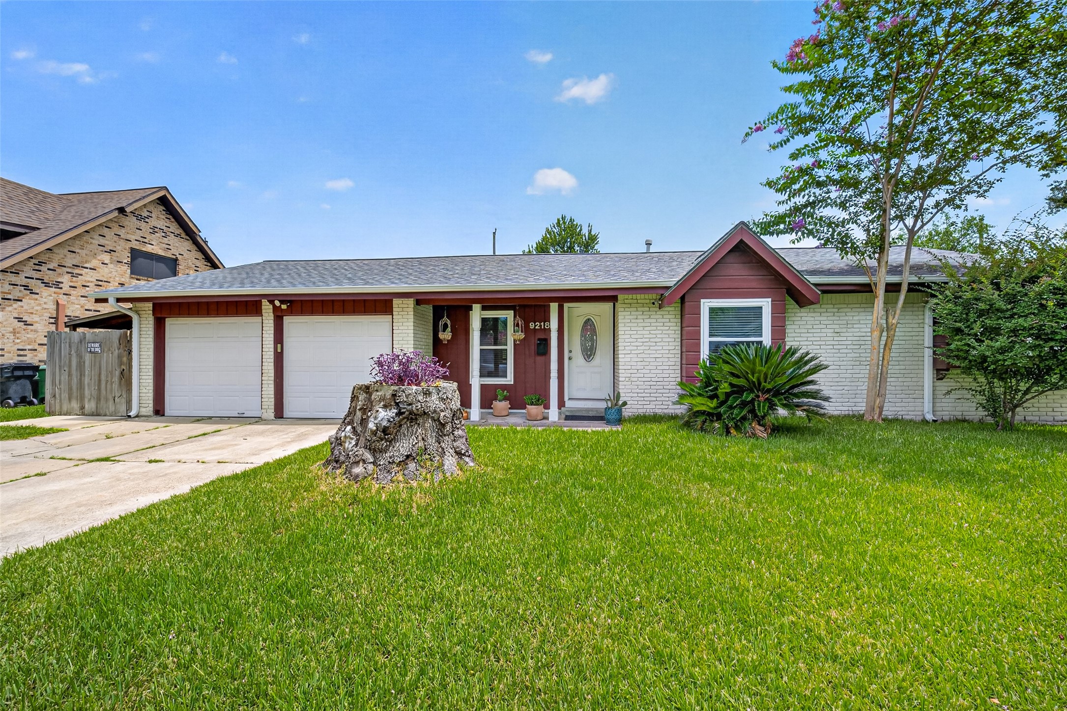9218 Mcdade Street Property Photo 5