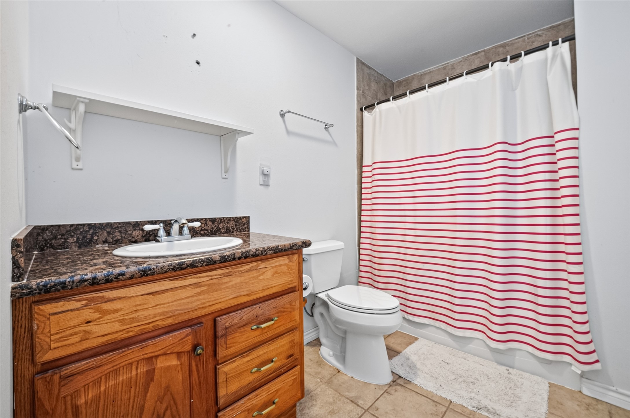 9218 Mcdade Street Property Photo 32