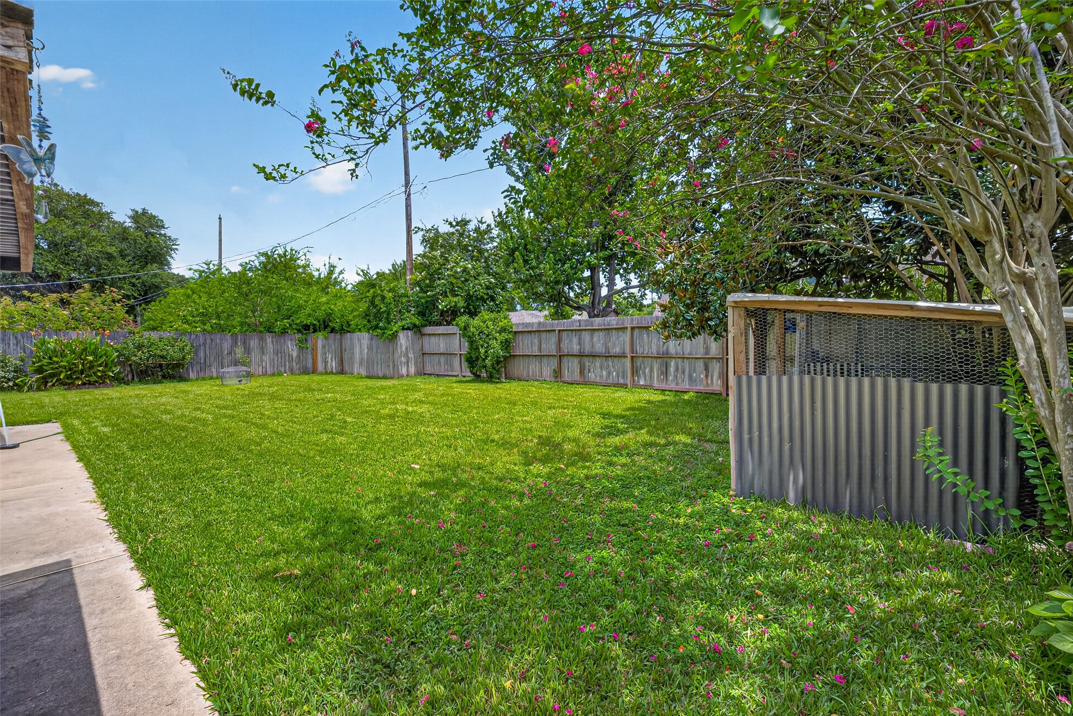 9218 Mcdade Street Property Photo 41