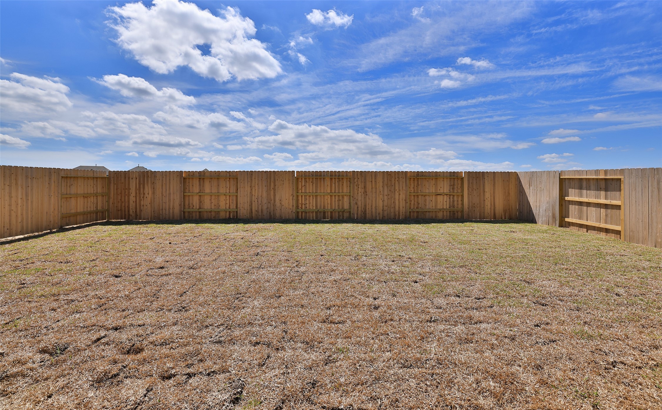 1526 Waterway Reach Drive Property Photo 37