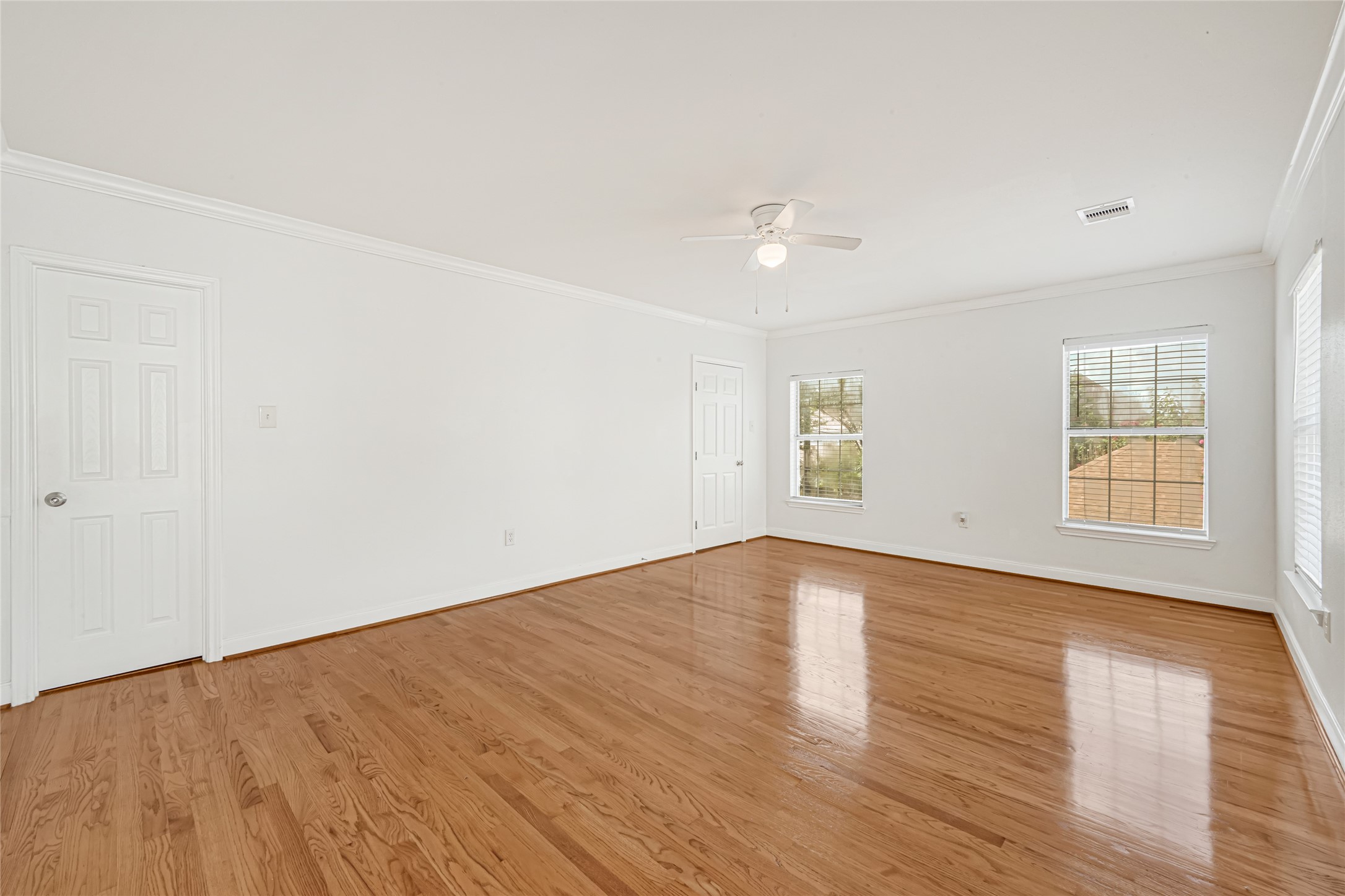 4390 Harvest Lane Property Photo 17