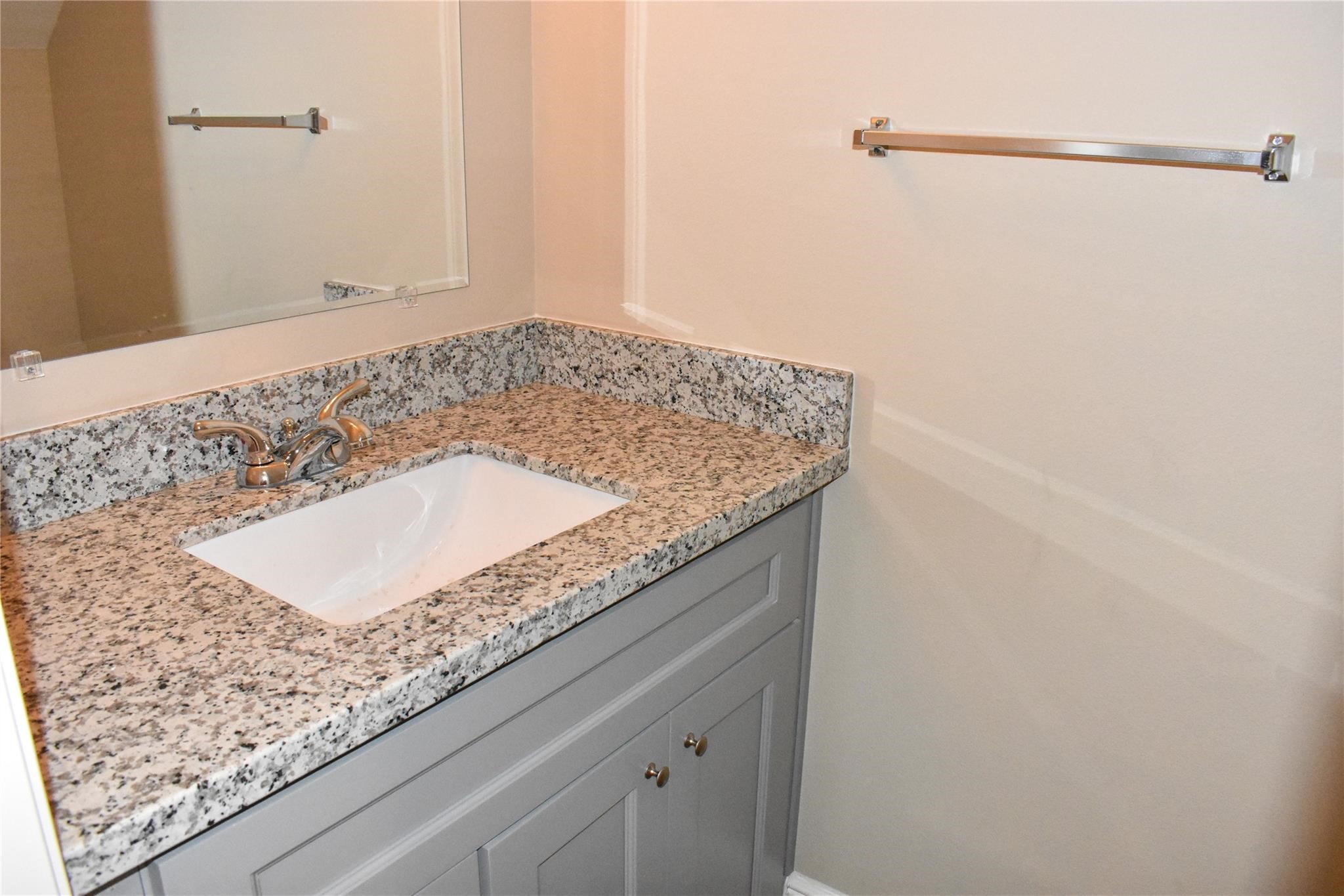 4746 3rd Property Photo 5