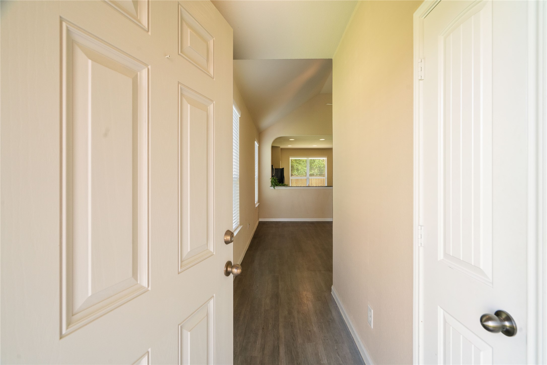 17650 Holroyd Road Property Photo 3