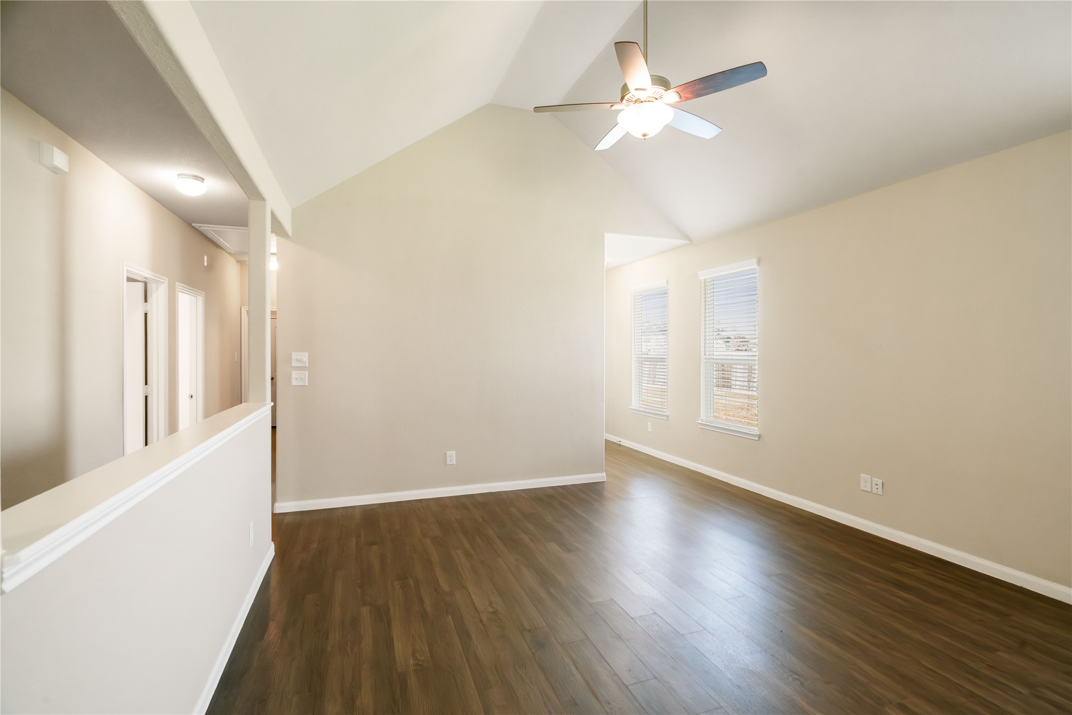 17650 Holroyd Road Property Photo 8