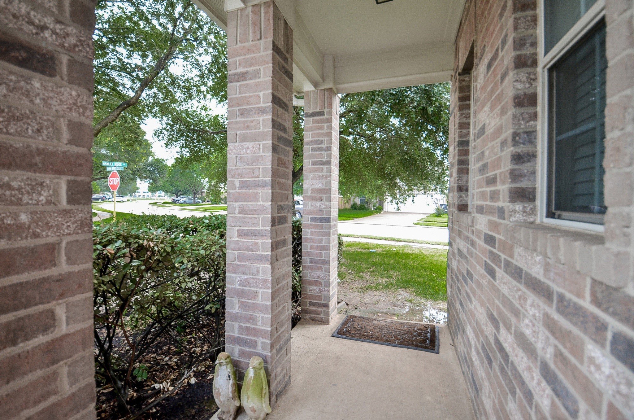20903 Hamlet Ridge Lane Property Photo 4