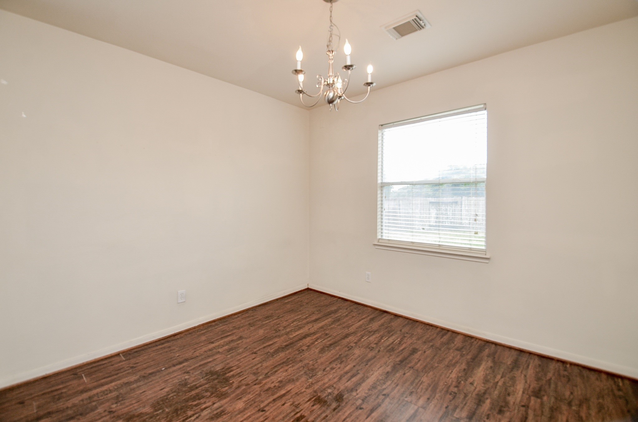 20903 Hamlet Ridge Lane Property Photo 10