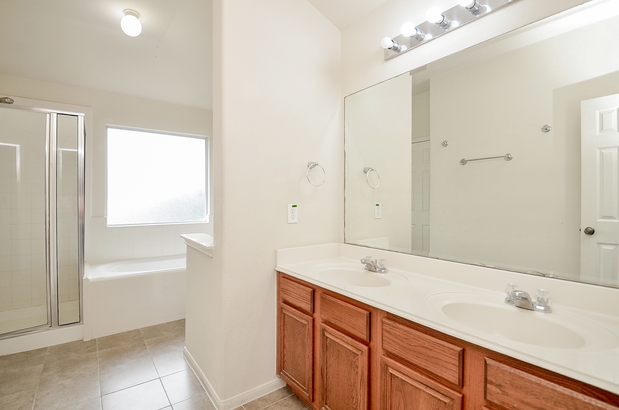 20903 Hamlet Ridge Lane Property Photo 21