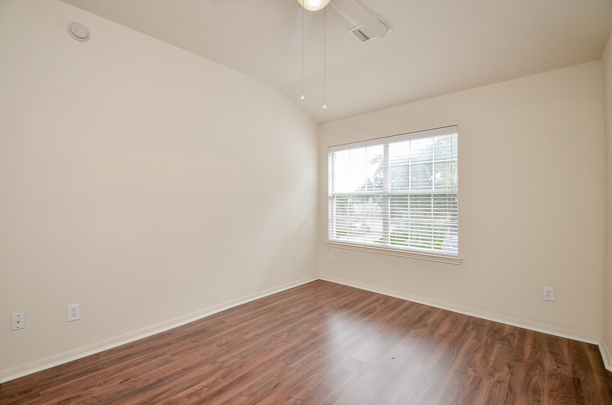 20903 Hamlet Ridge Lane Property Photo 34