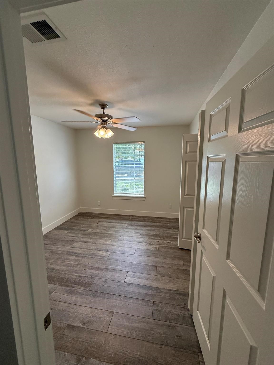 210 Bluff Drive Property Photo 11