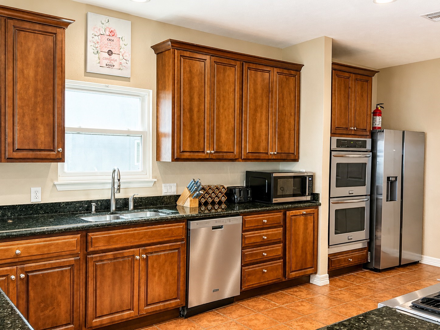 1813 Avenue A Property Photo 17