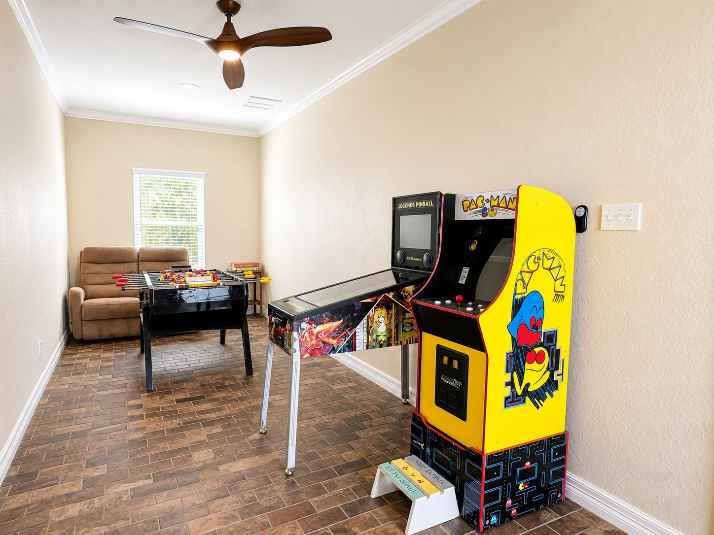 1813 Avenue A Property Photo 37