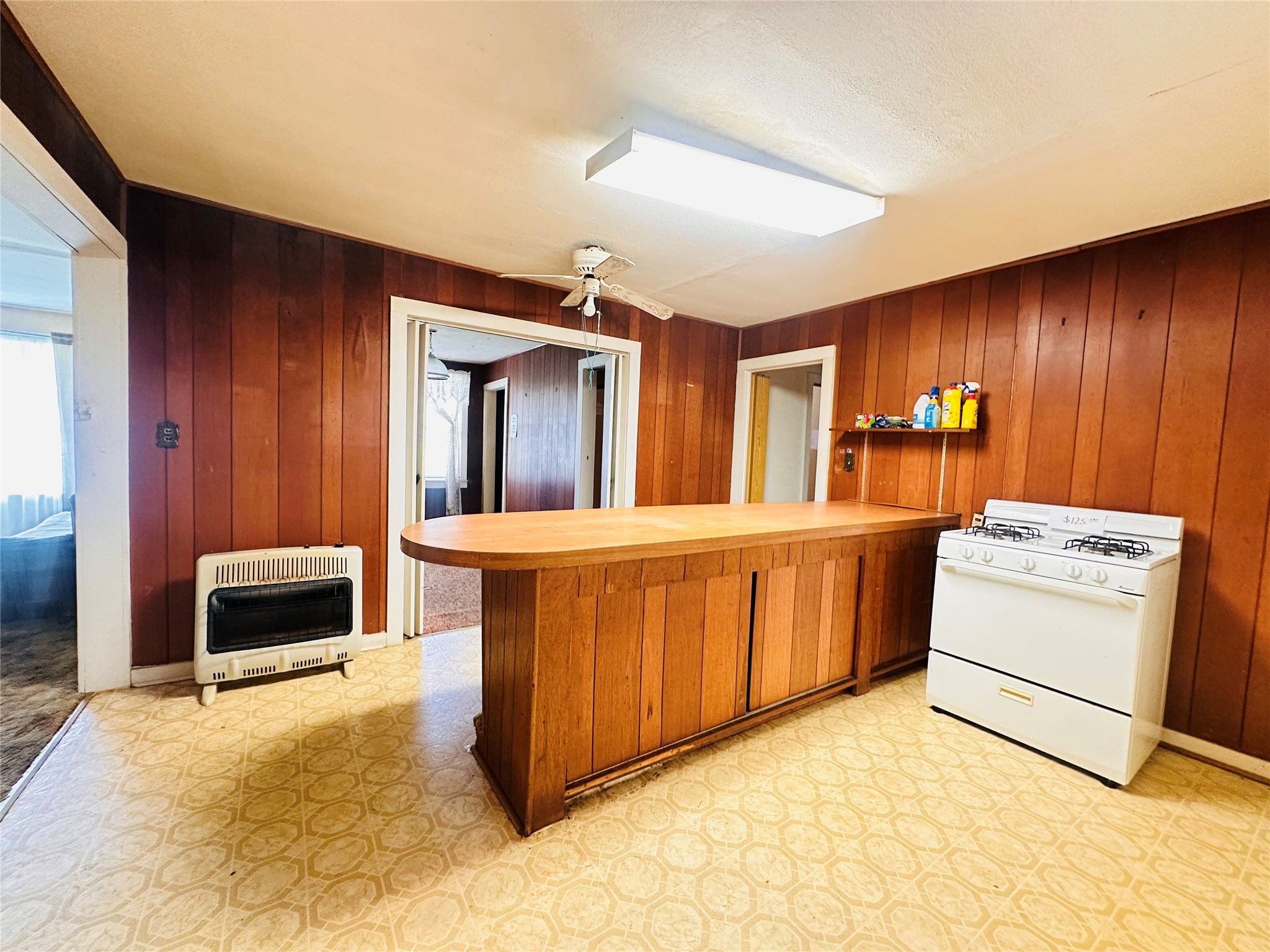 412 Poth Street Property Photo 7