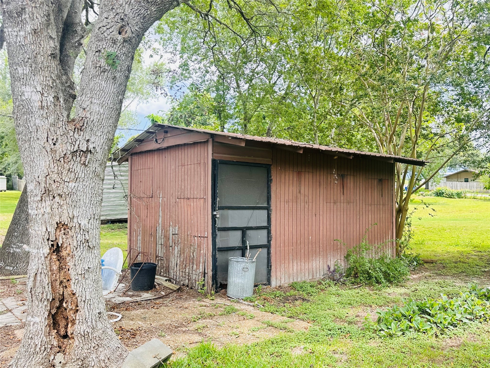412 Poth Street Property Photo 24