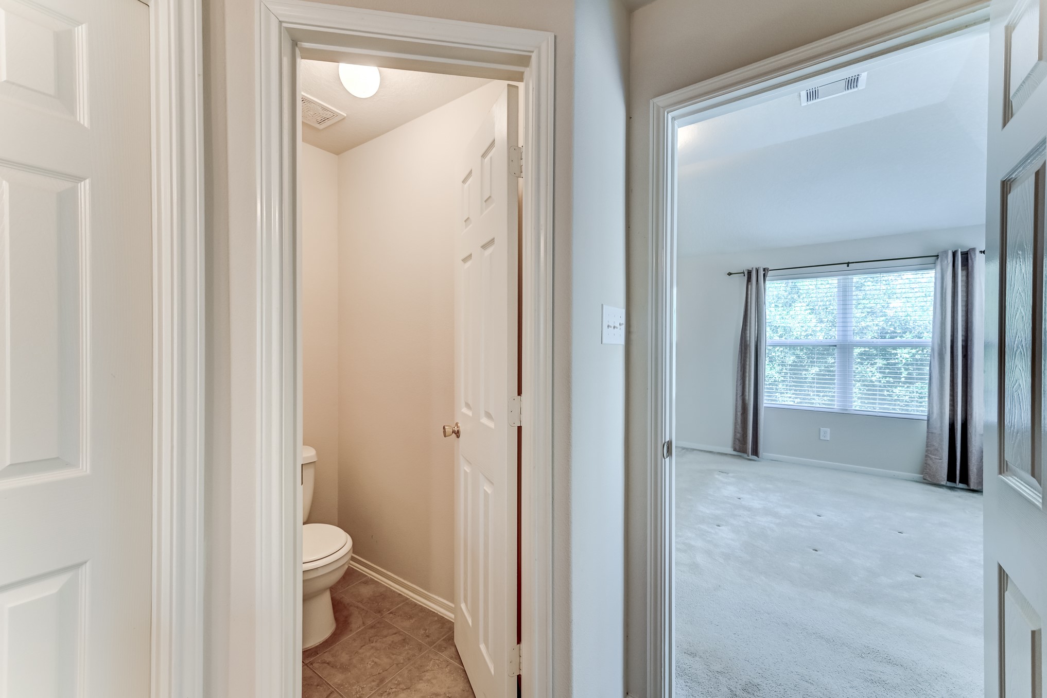 8010 Pickling Lane Property Photo 22