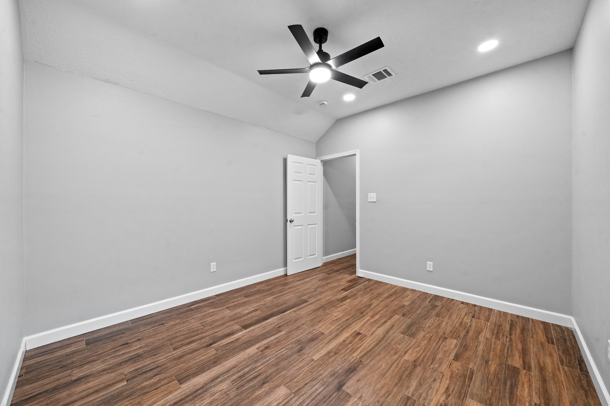 3514 Ironloft Court Property Photo 40