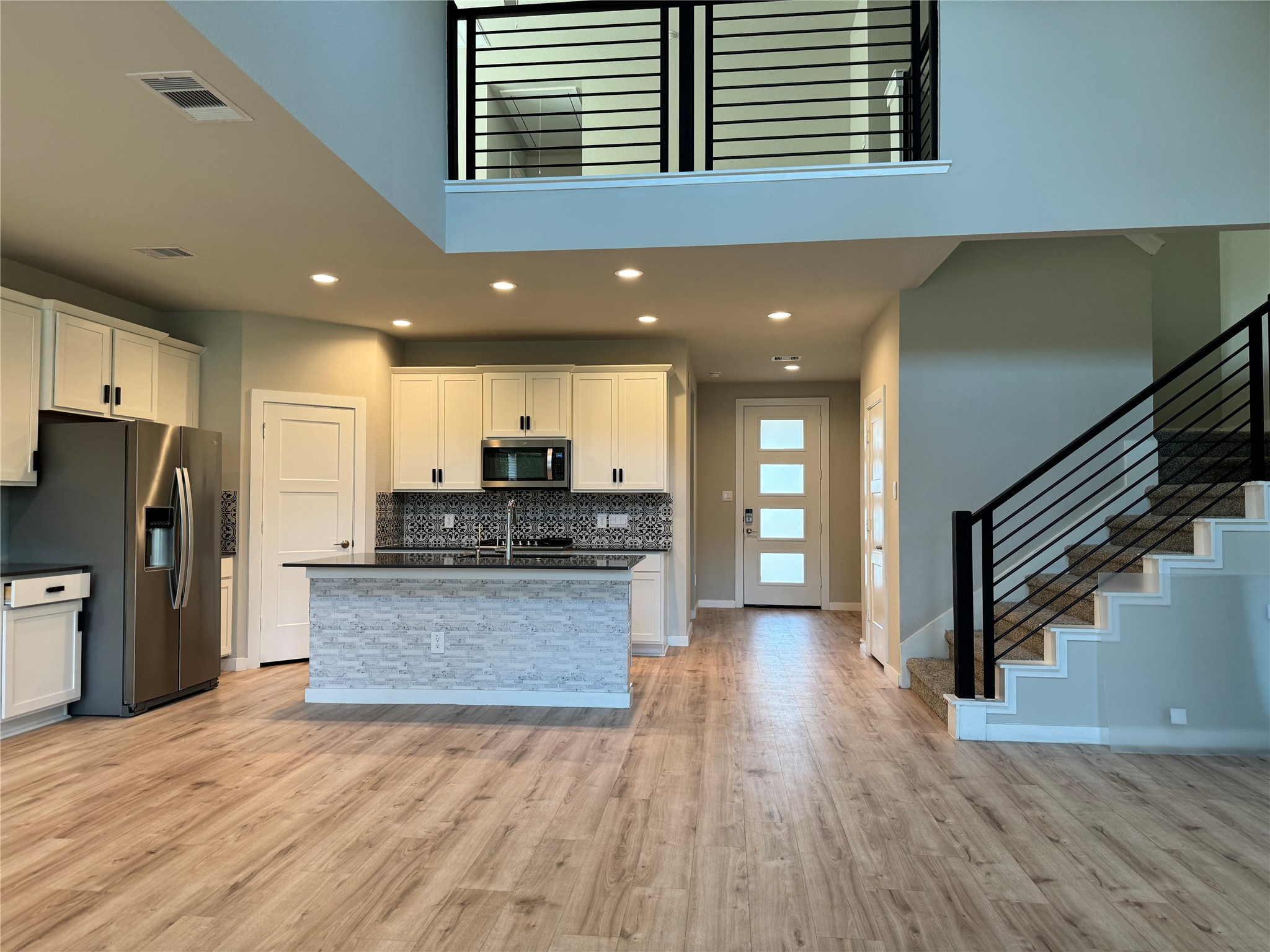 10213 Prairie Creek Lane Property Photo 3