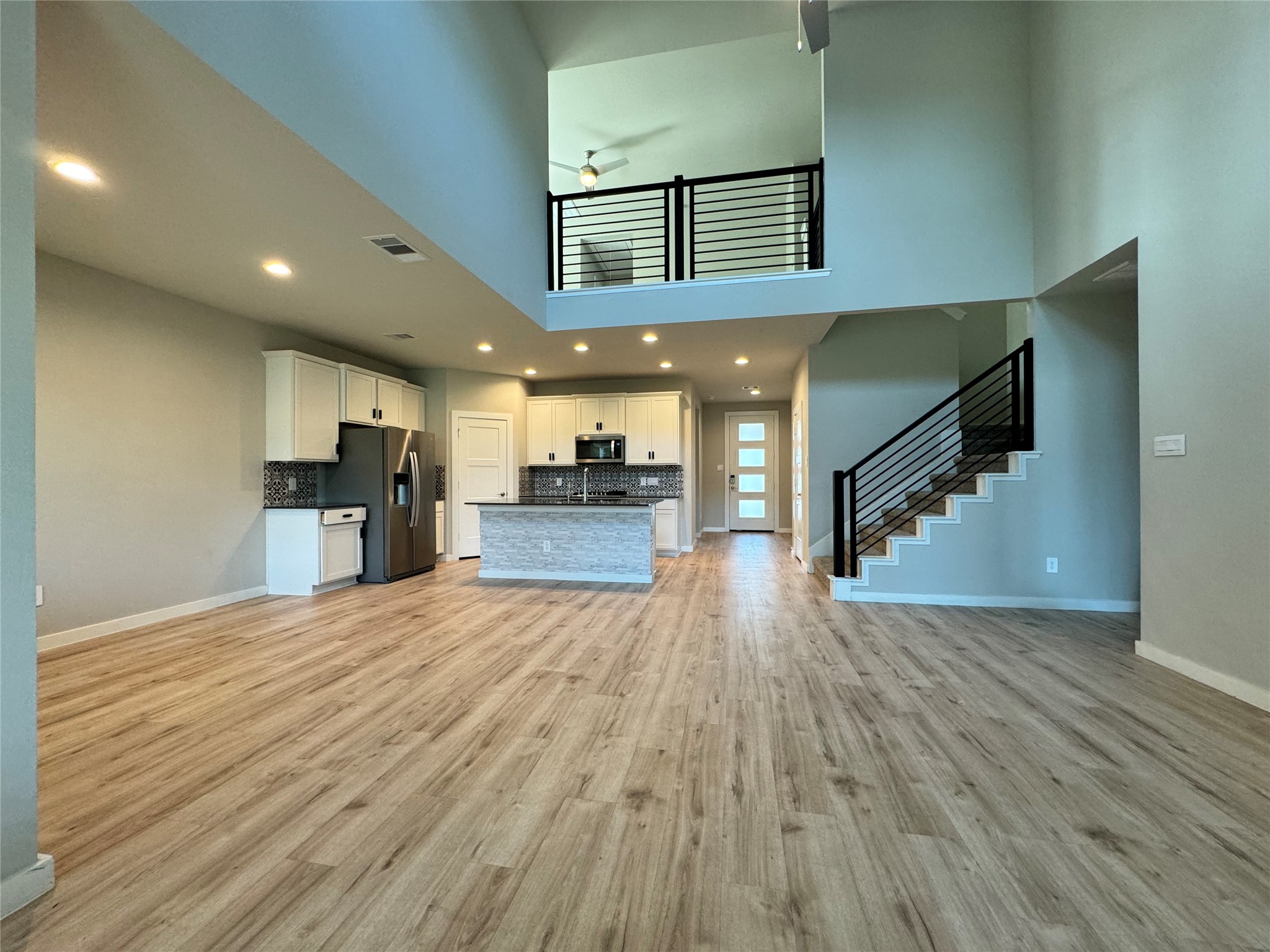 10213 Prairie Creek Lane Property Photo 4