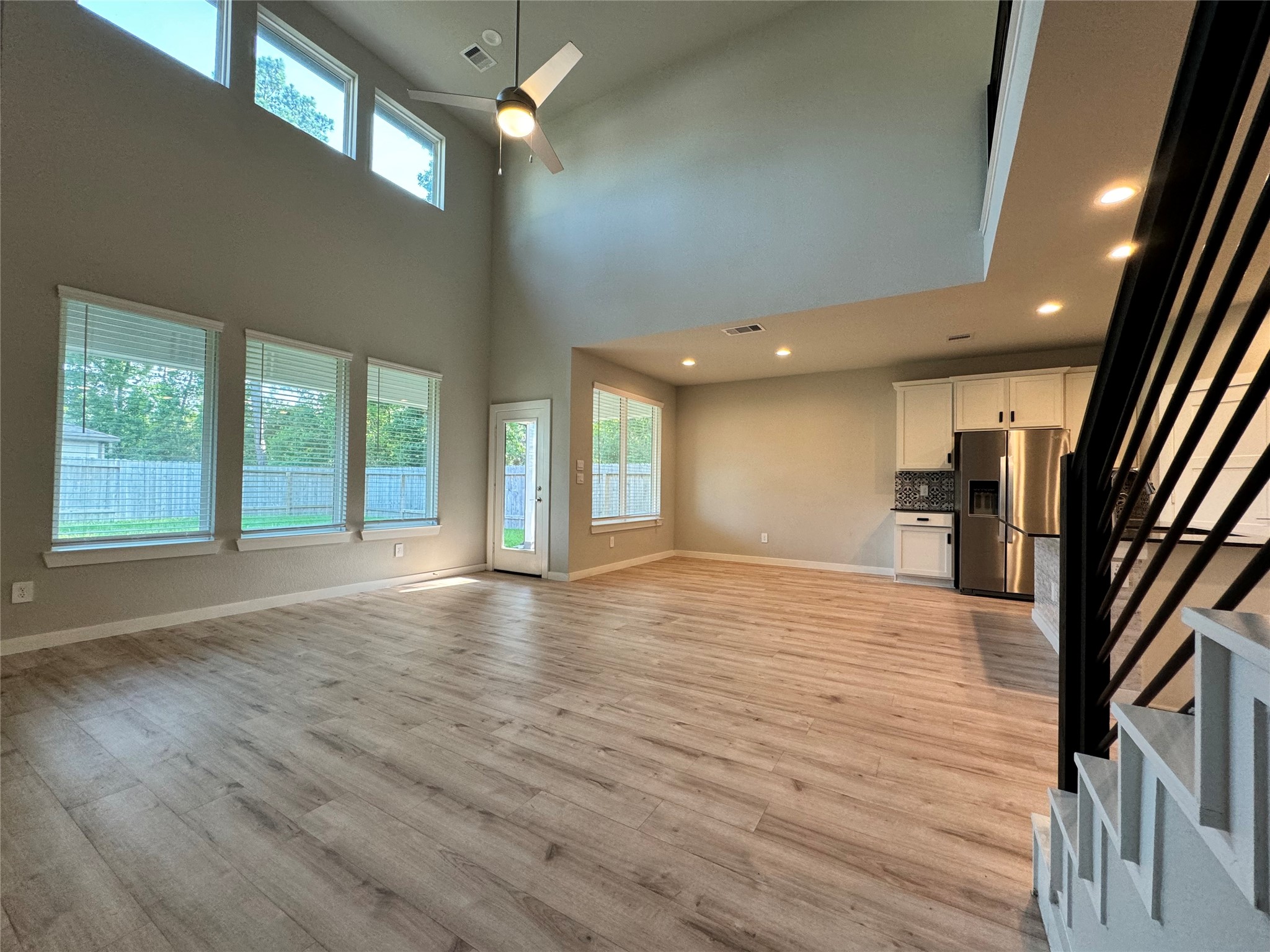 10213 Prairie Creek Lane Property Photo 6