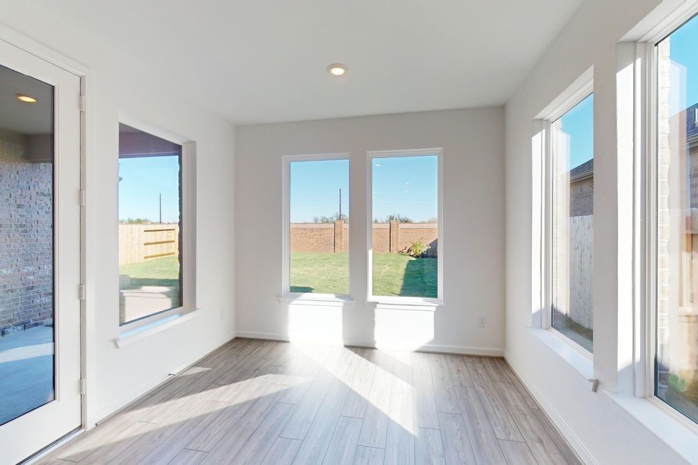 9722 Yaletzi Gardens Street Property Photo 10