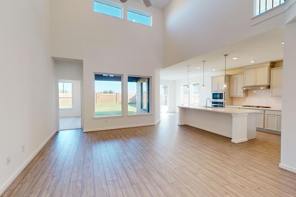 9722 Yaletzi Gardens Street Property Photo 11