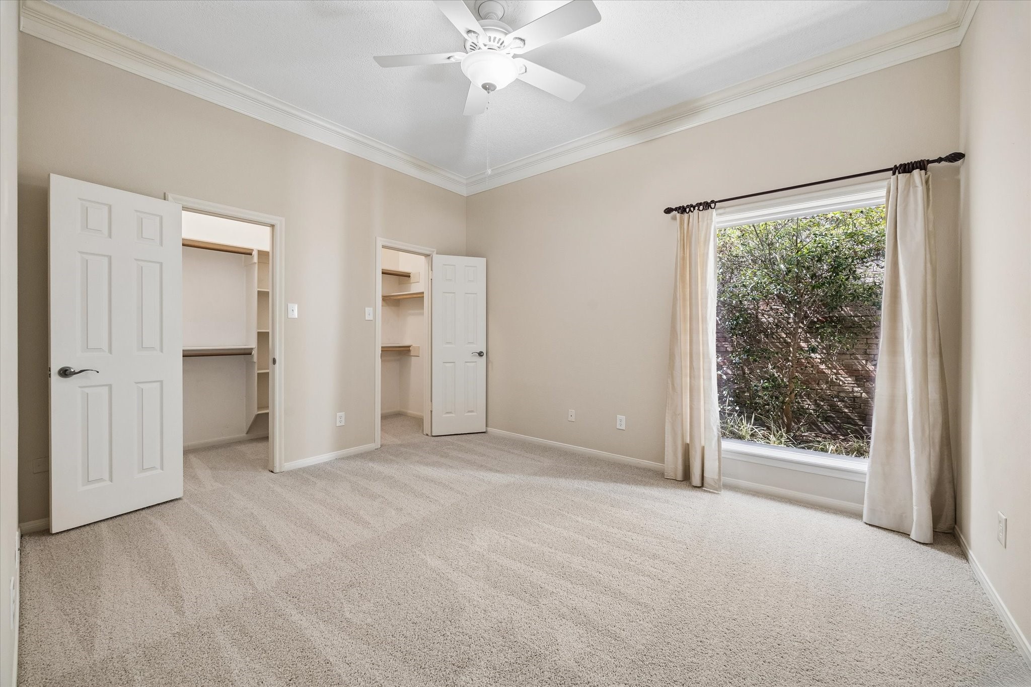 9694 Longmont Drive Property Photo 22