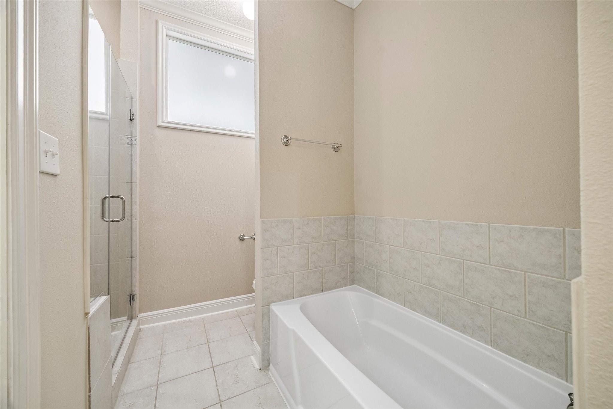 9694 Longmont Drive Property Photo 23
