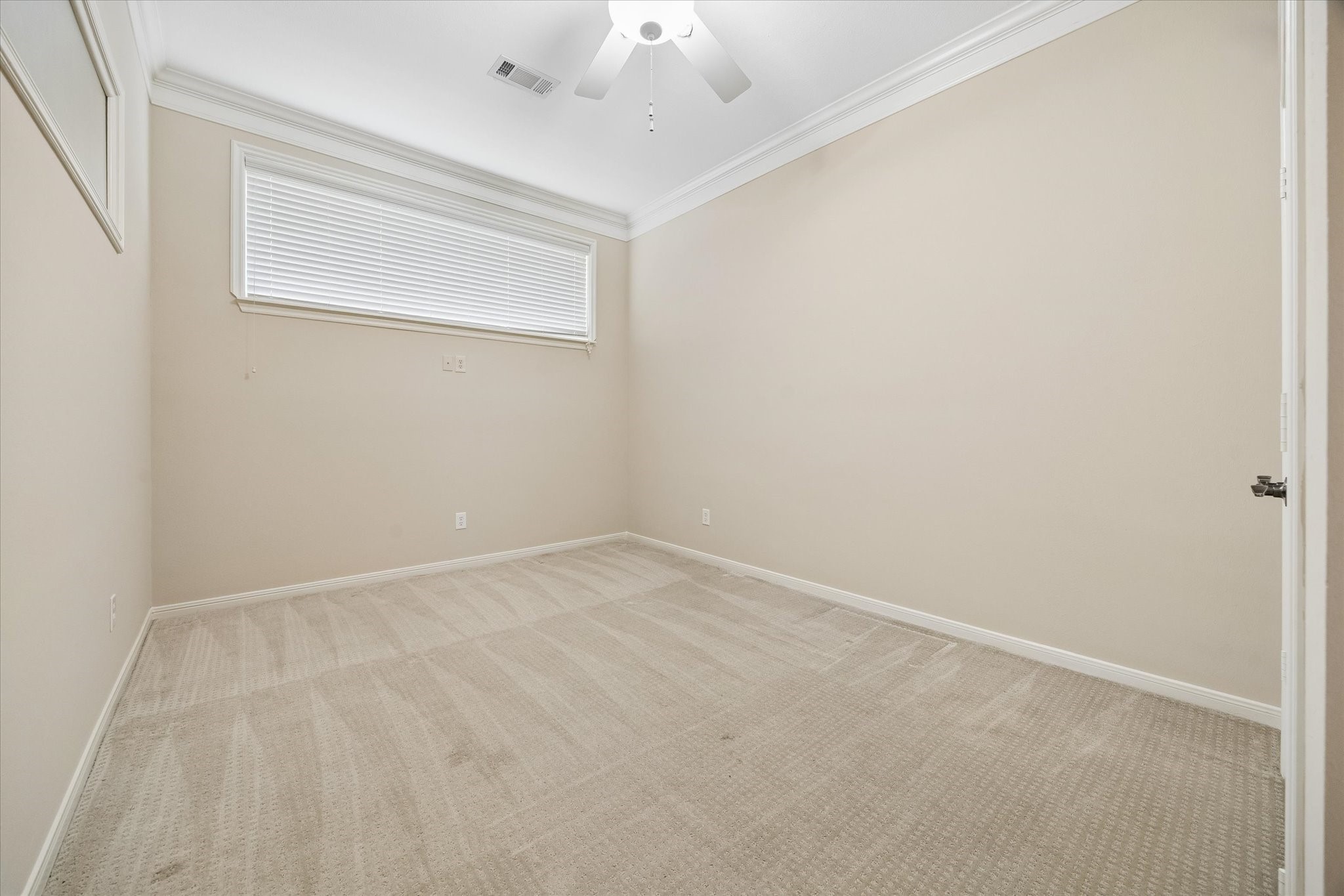 9694 Longmont Drive Property Photo 26