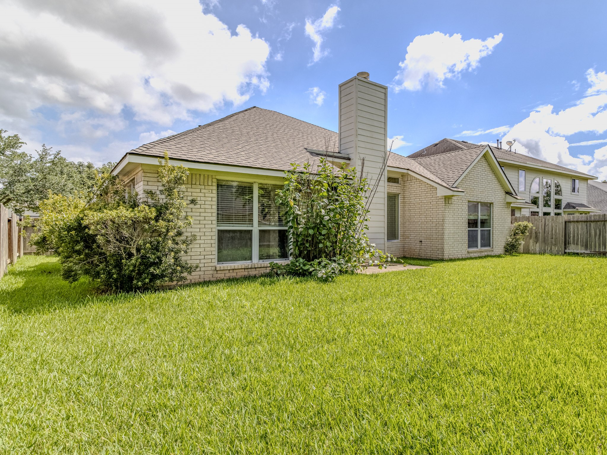 9014 Carriage Point Drive Property Photo 36