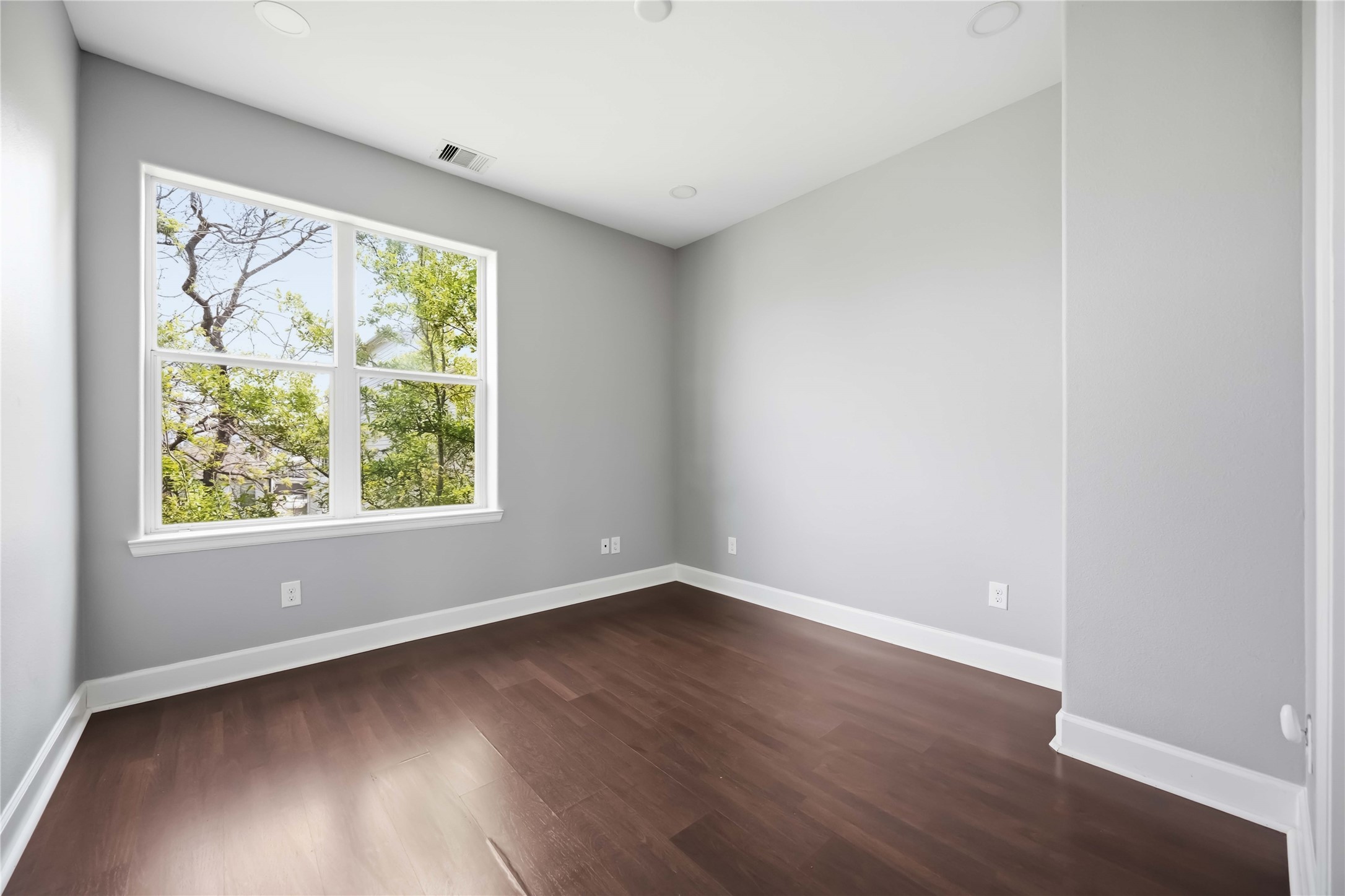 708 Schwartz Street Property Photo 16