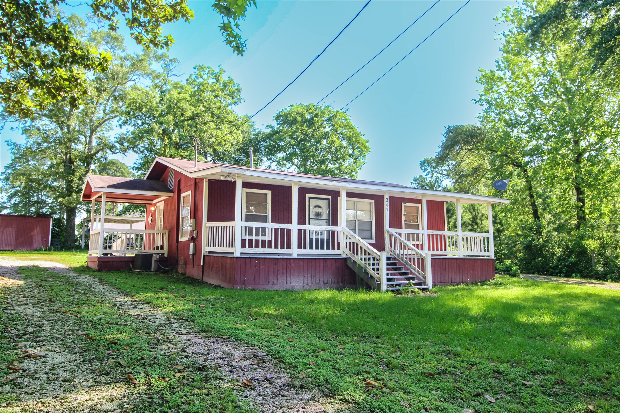 347 E Highland Drive Property Photo 4