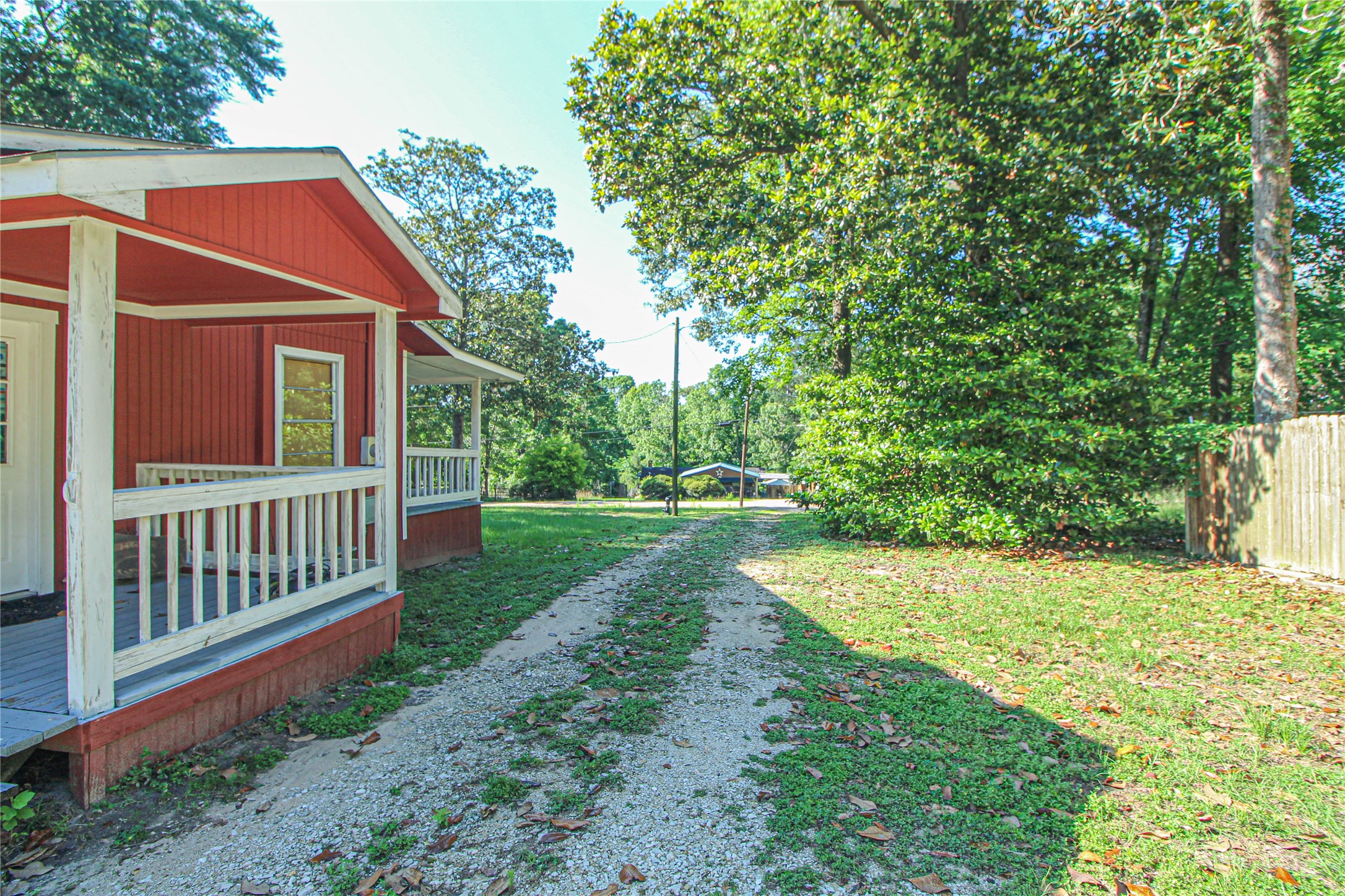 347 E Highland Drive Property Photo 7