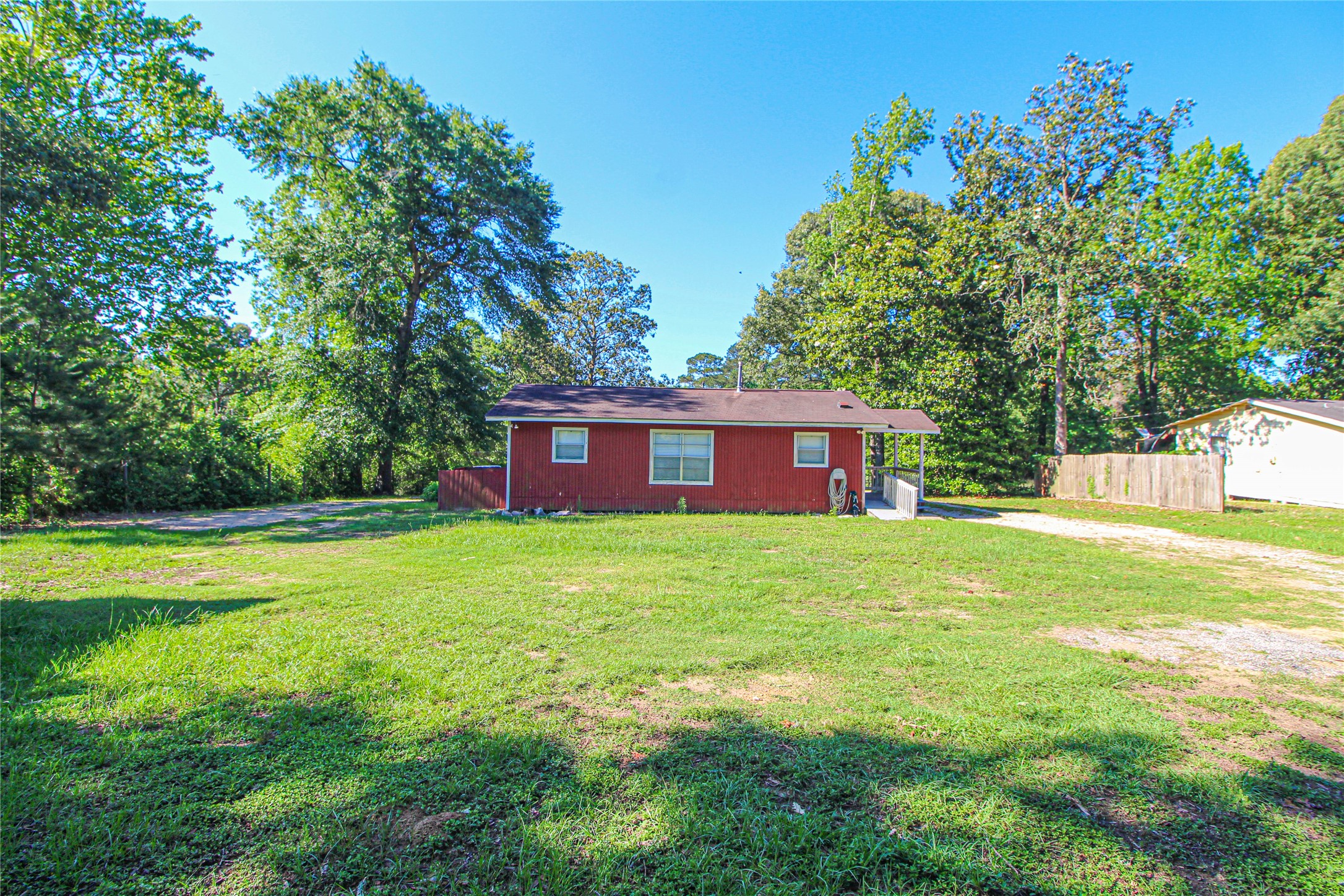 347 E Highland Drive Property Photo 10