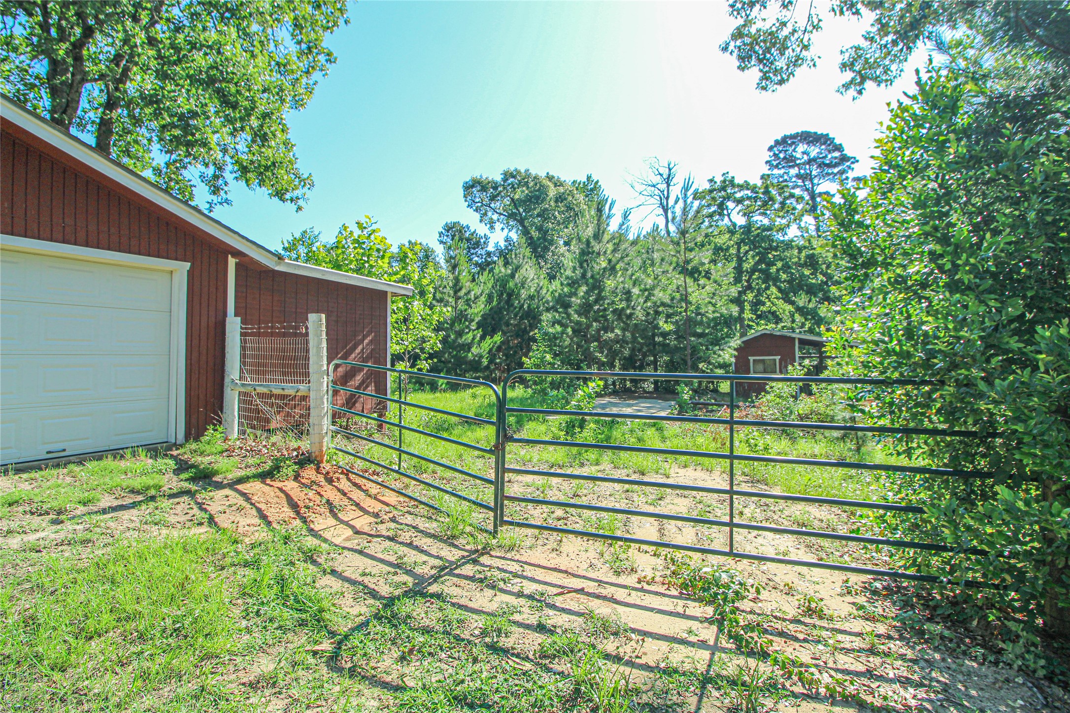 347 E Highland Drive Property Photo 12