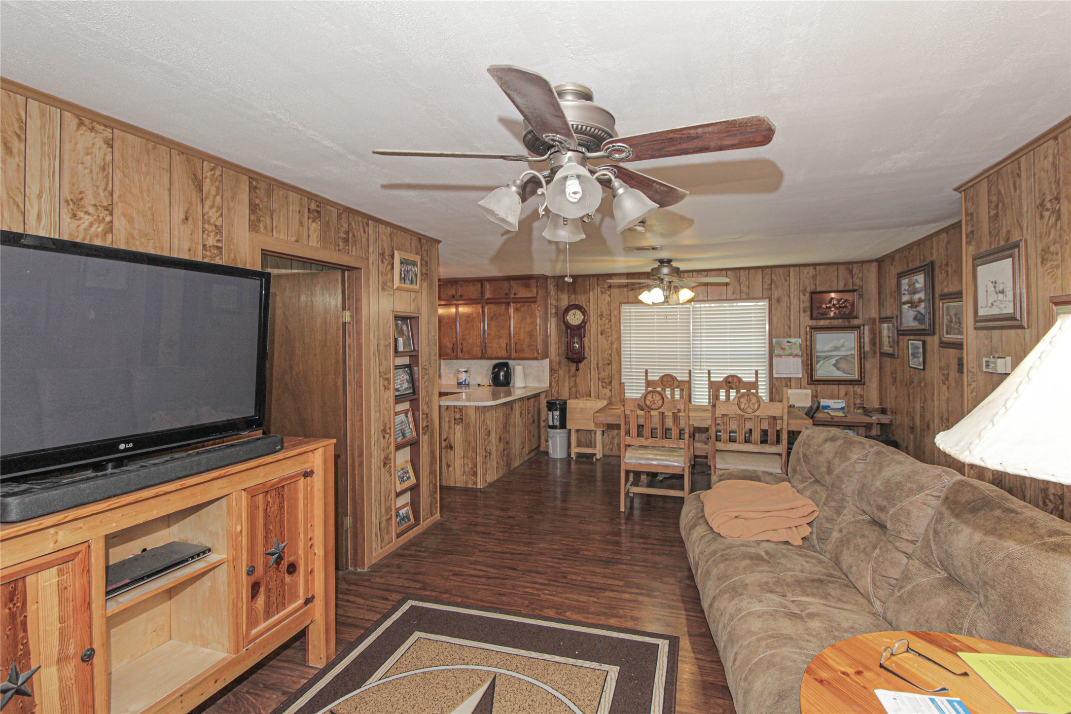 347 E Highland Drive Property Photo 25