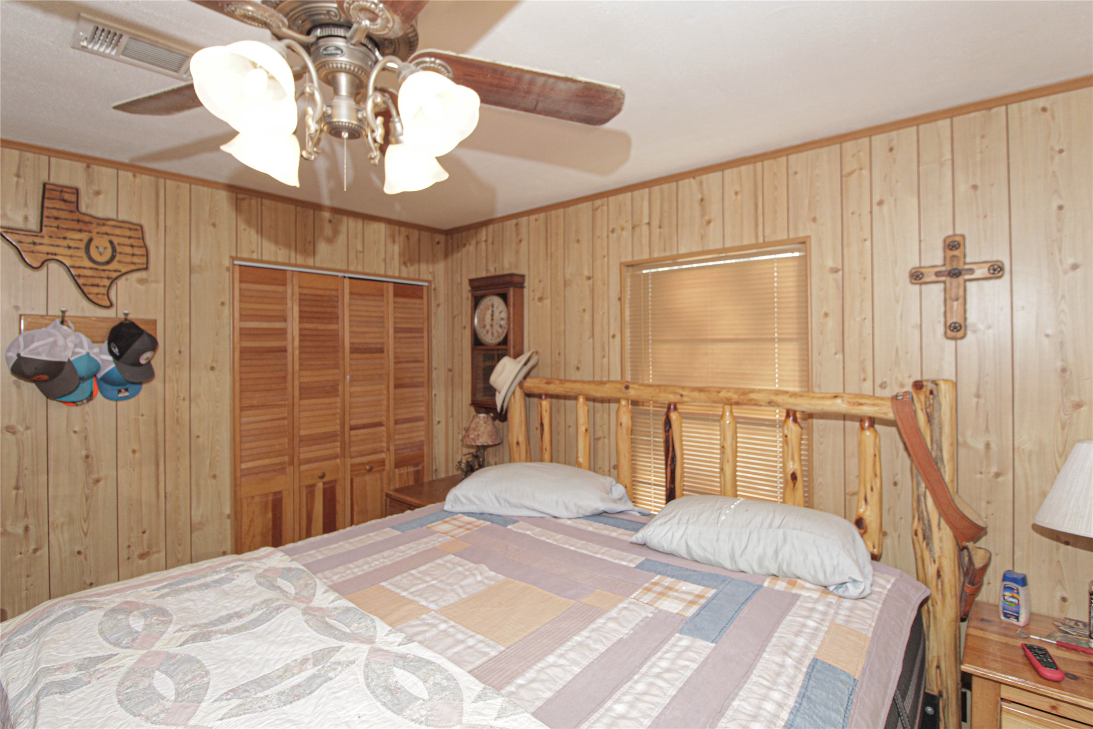 347 E Highland Drive Property Photo 28