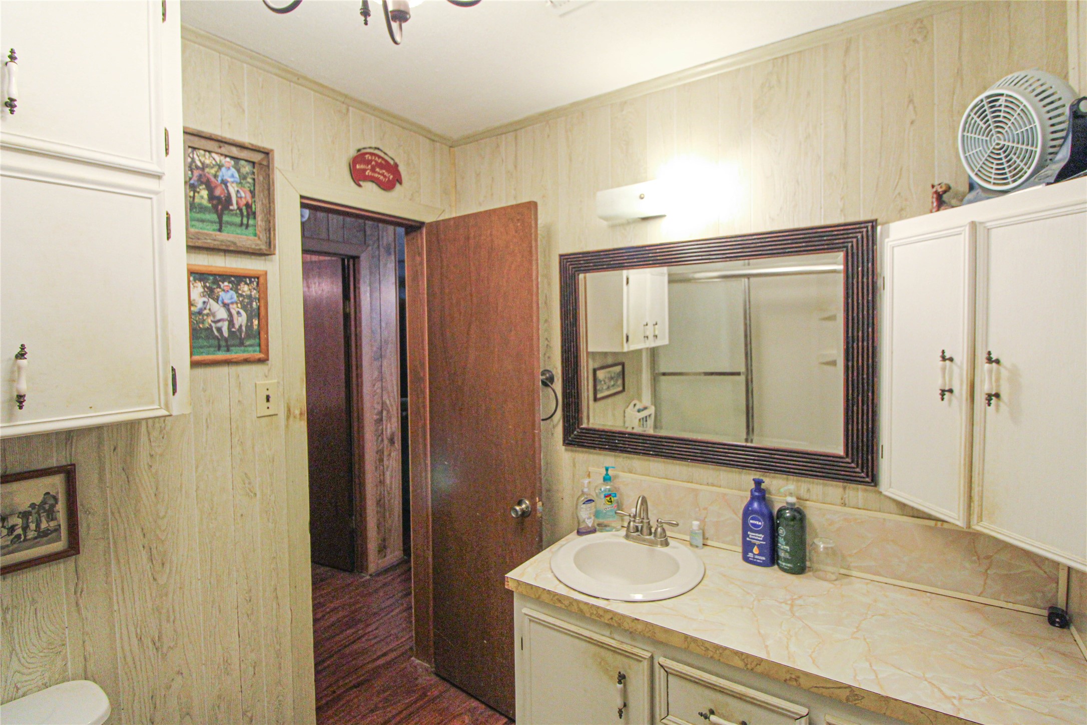 347 E Highland Drive Property Photo 34