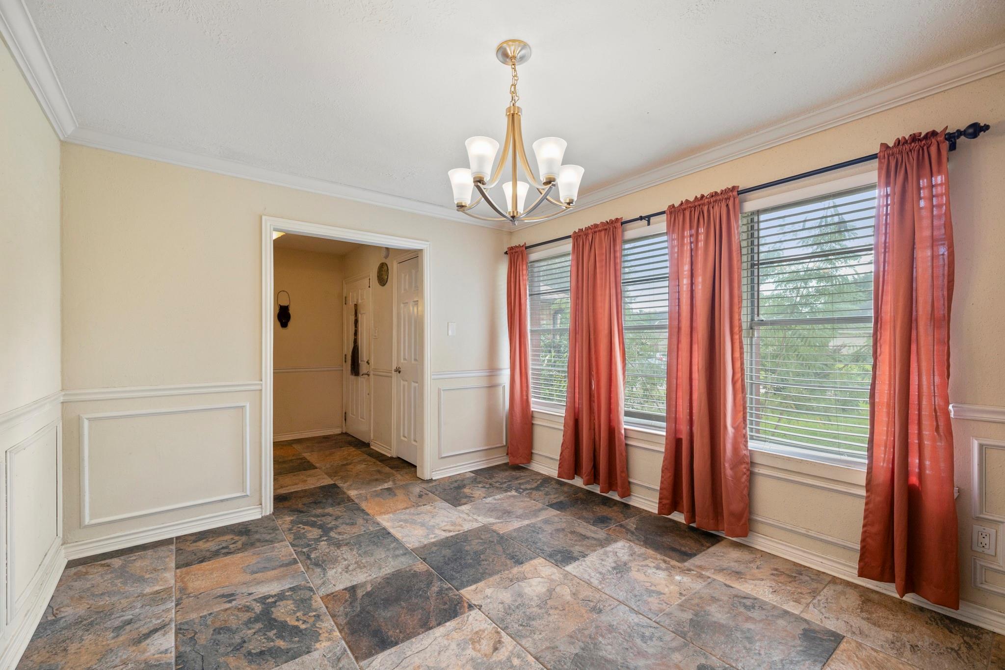 6503 Fallengate Drive Property Photo 16