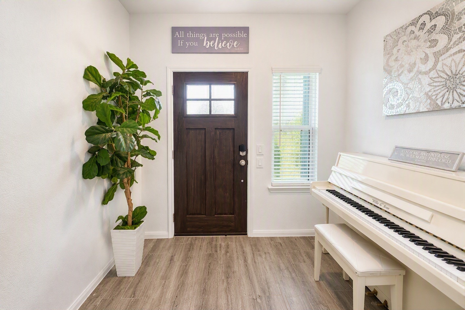 18122 Sonresa Way Property Photo 3