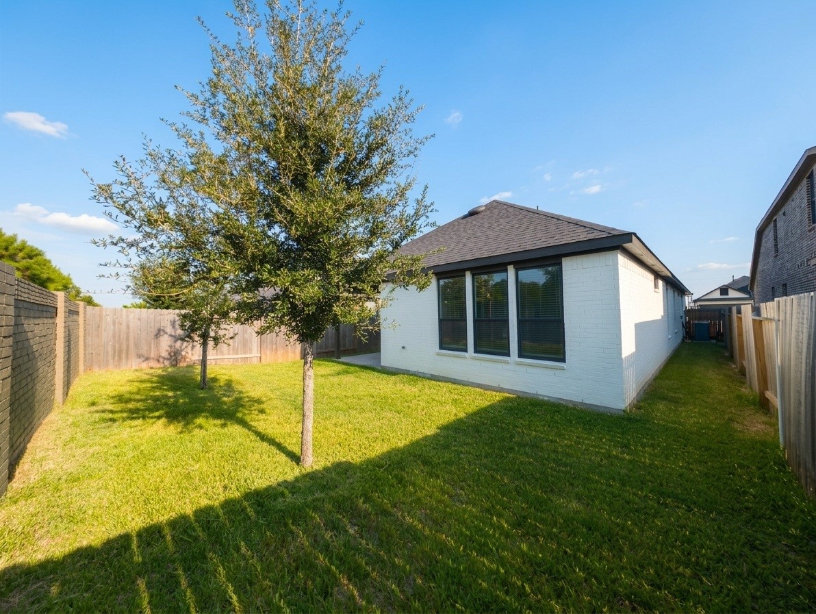 18122 Sonresa Way Property Photo 38