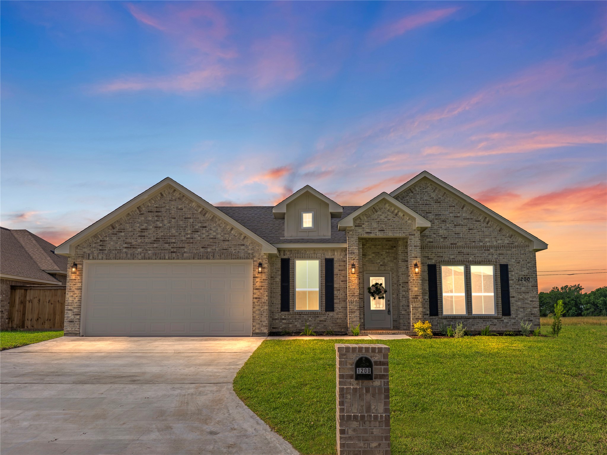 1200 Sailfish Drive Property Photo 1