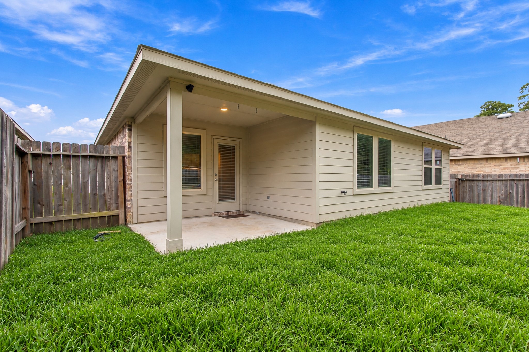 11738 Bari Reef Lane Property Photo 3