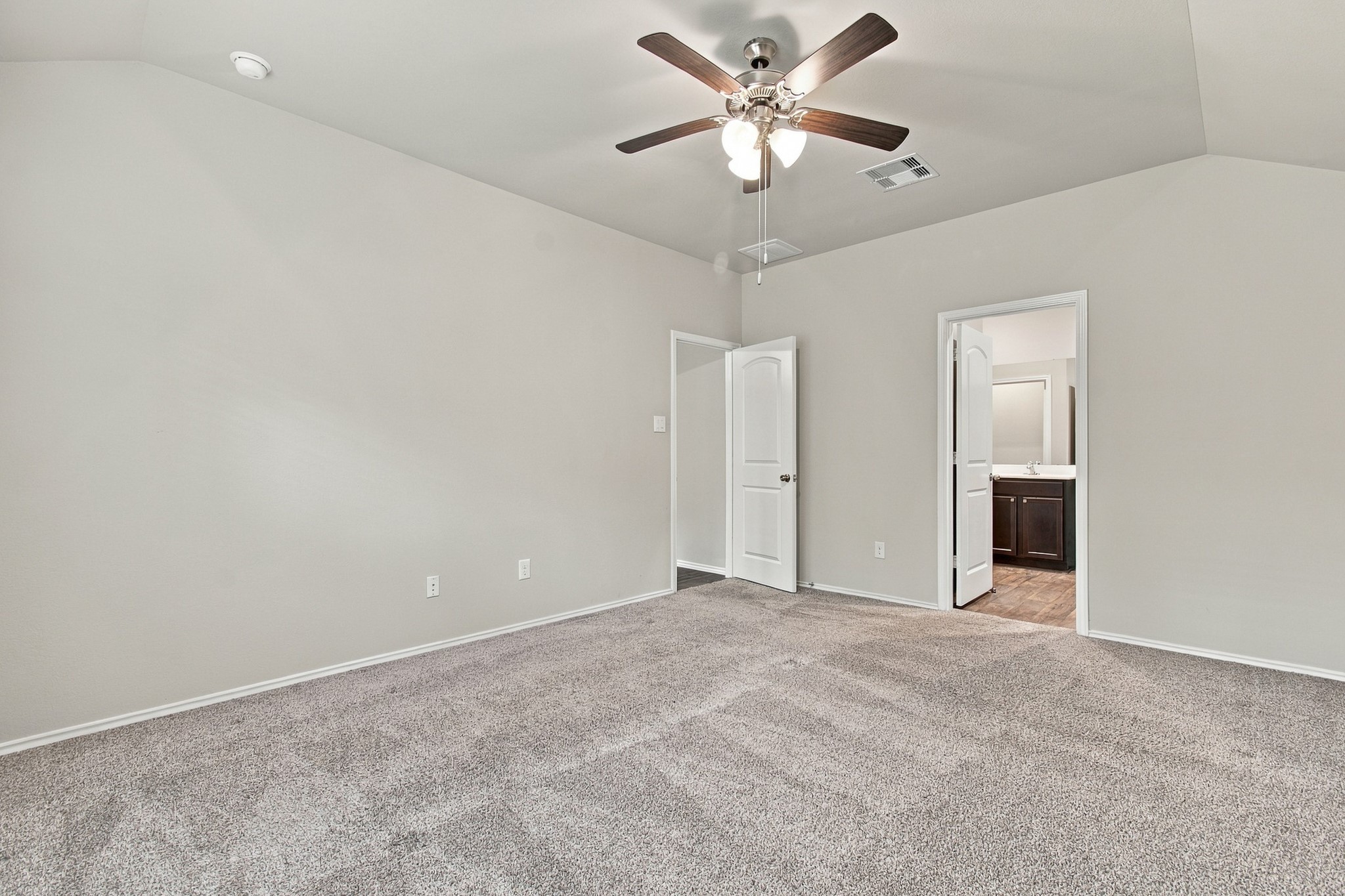 11738 Bari Reef Lane Property Photo 14