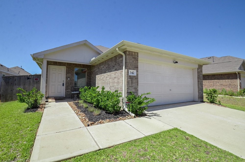 342 Birch Blossom Path Property Photo 2