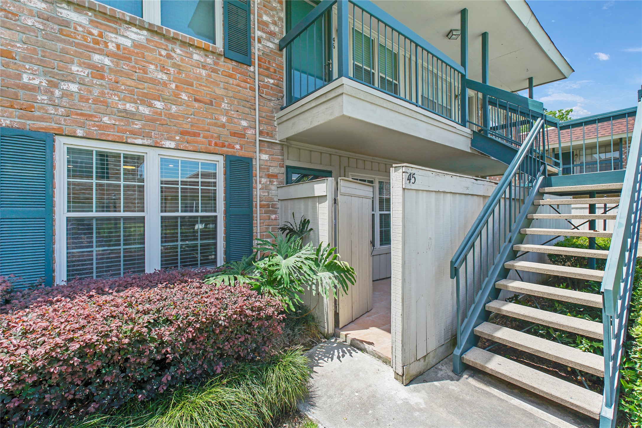 845 Augusta Drive 45 Property Photo 17