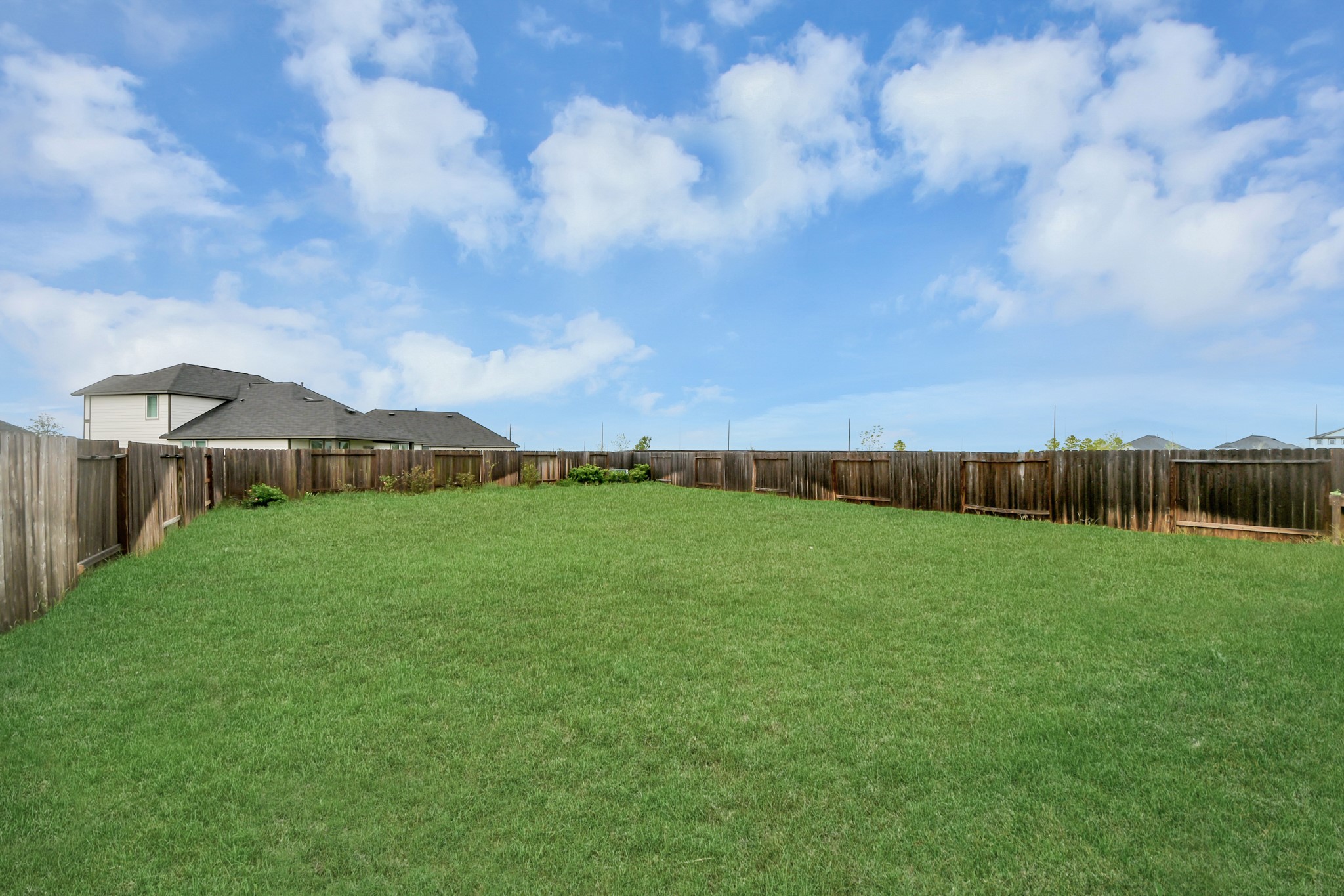 21827 Redwood Bluff Trail Property Photo 7